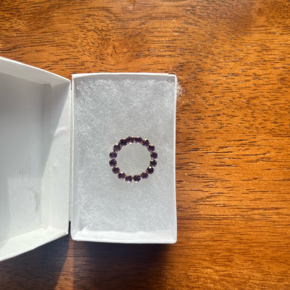 Amethyst circle pendant